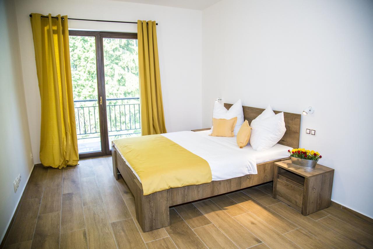 Spa Apartments St. Moritz Mariánské Lázně Exteriör bild